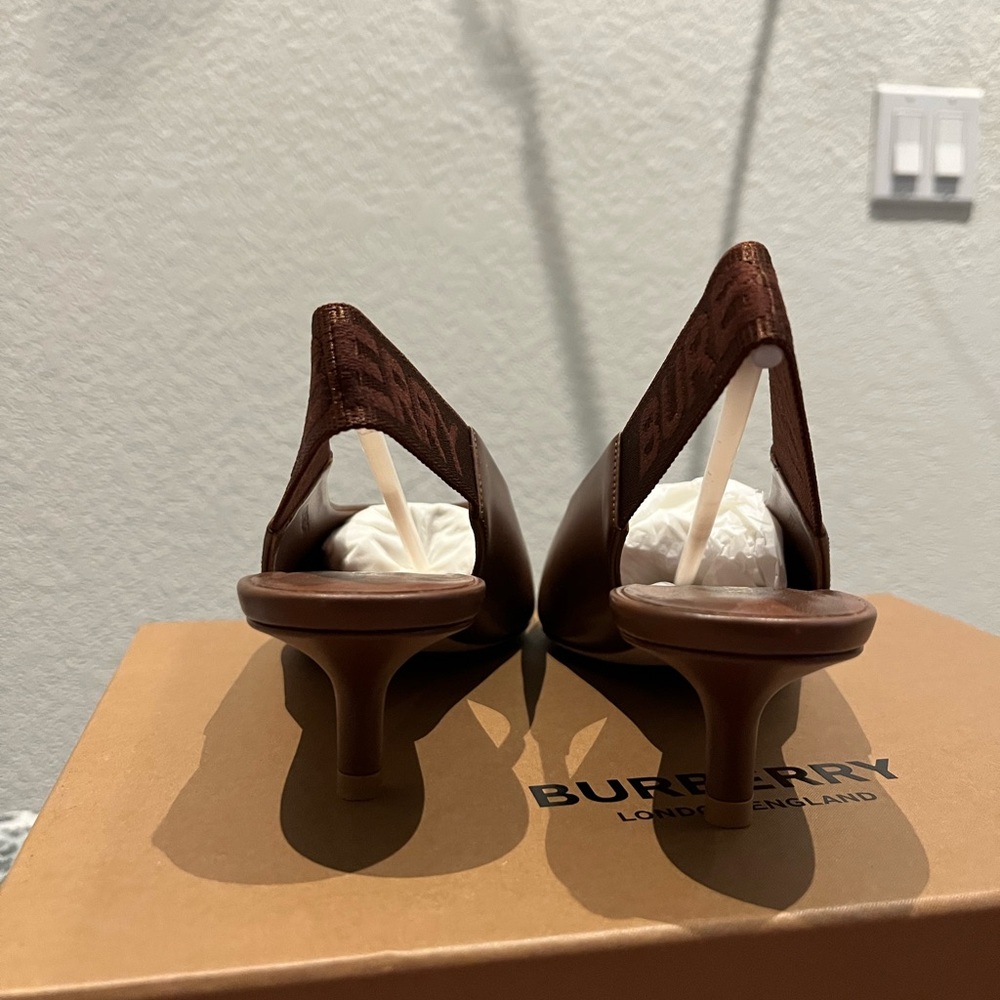 Burberry kitten heels - Picture 11 of 11